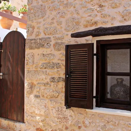 Villetta Erato-Picturesque Studio Chalki Town Exterior photo